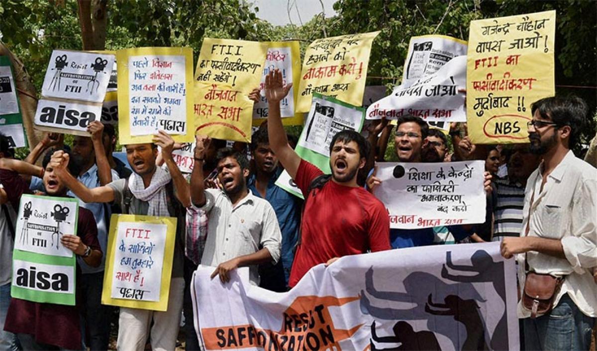 Students protest in Pune , New Delhi